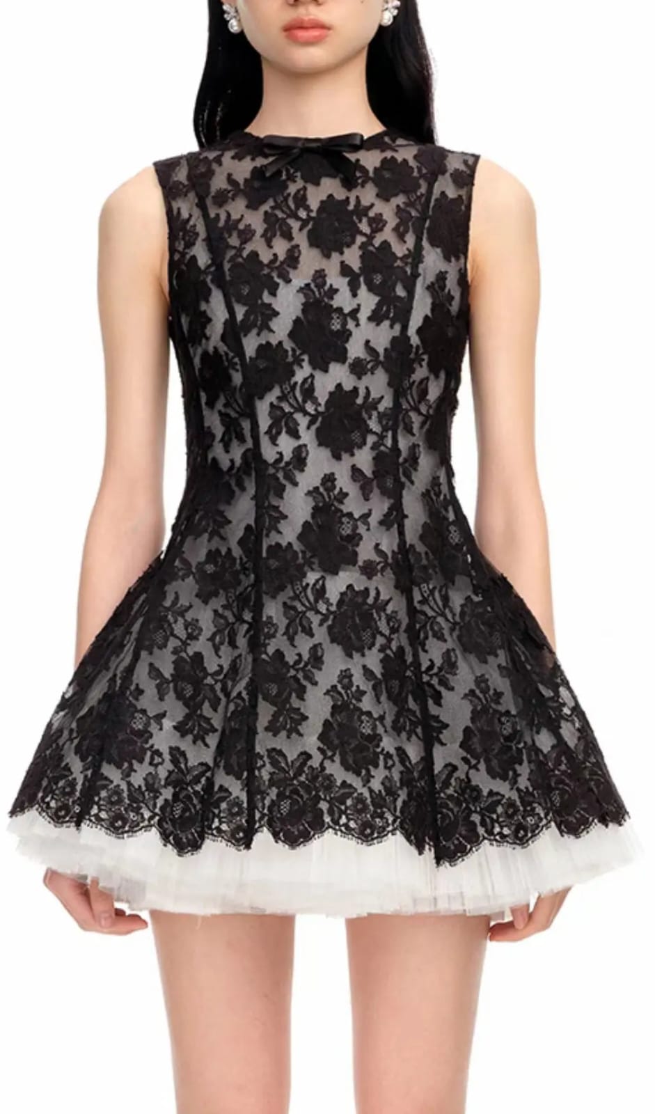 BLACK LACE SLEEVELESS MINI DRESS