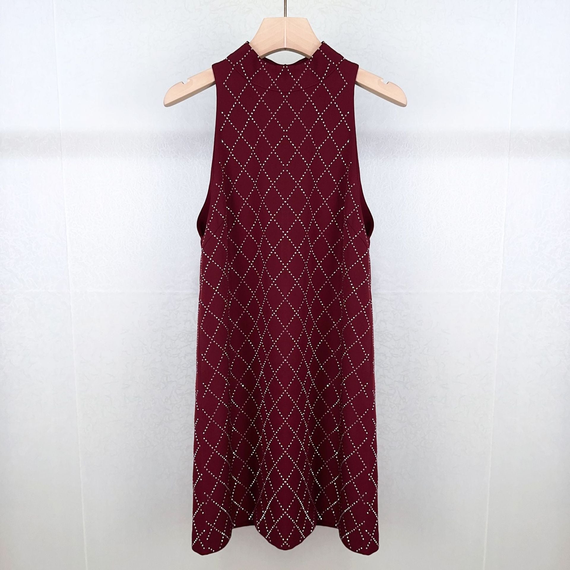 Wind Quilt Hot Diamond Sleeveless Halterneck Dress