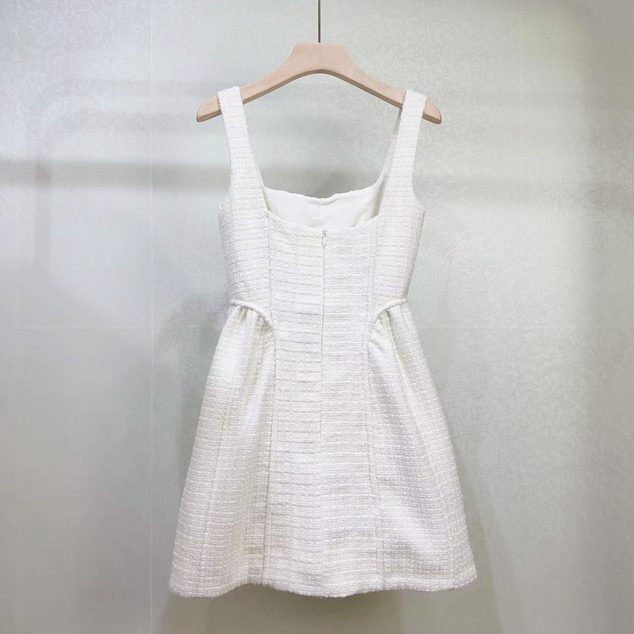 Sleeveless  u-neck suspender Dress