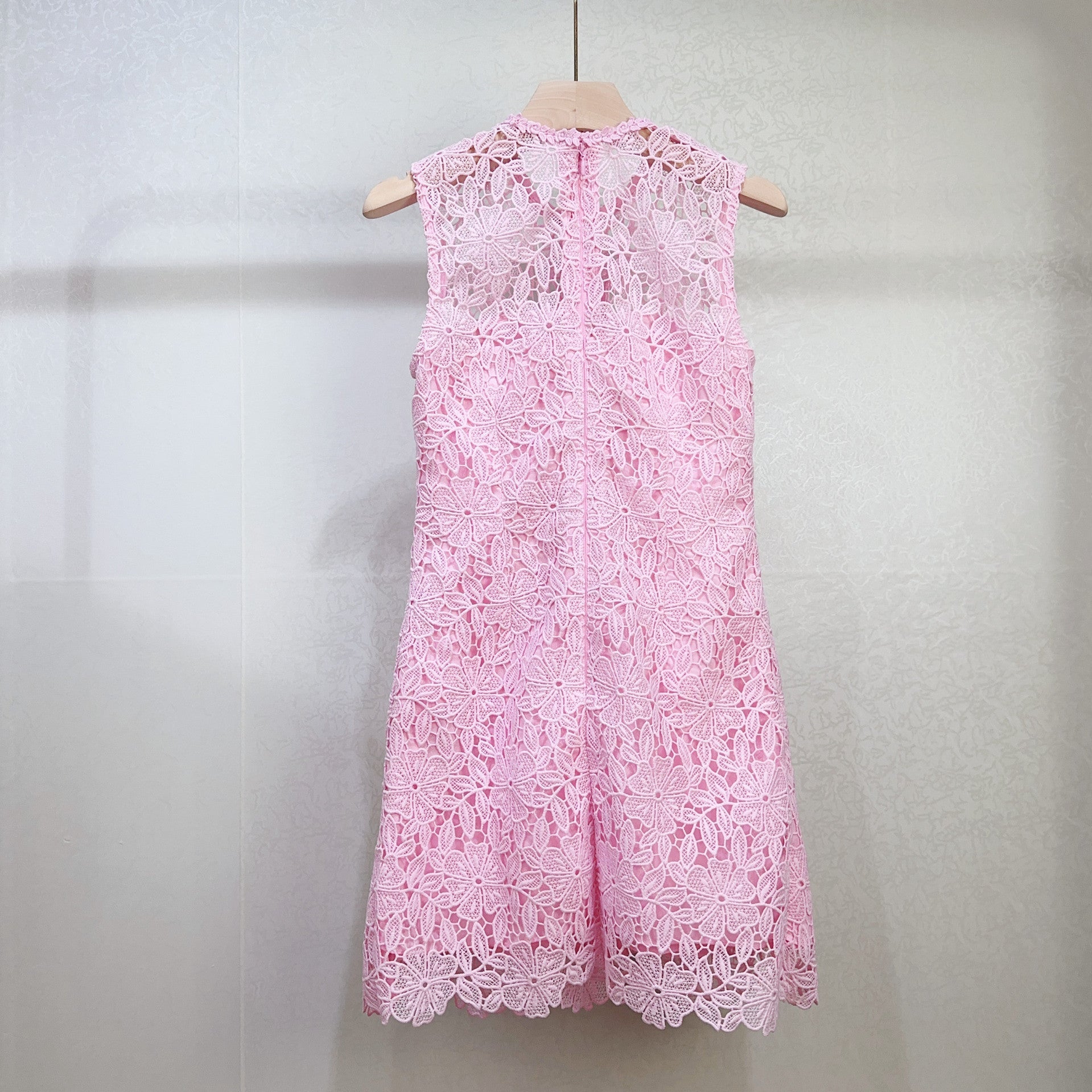 Floral pink sleeveless dress