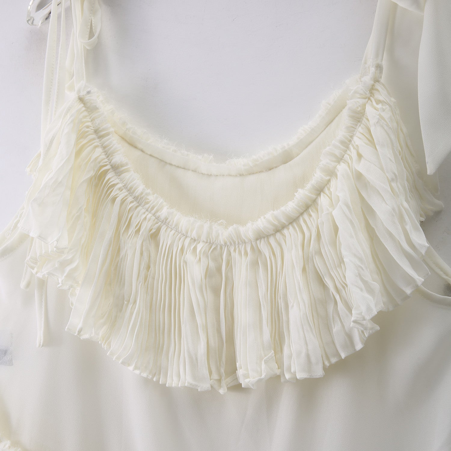 Sleeveless  top white