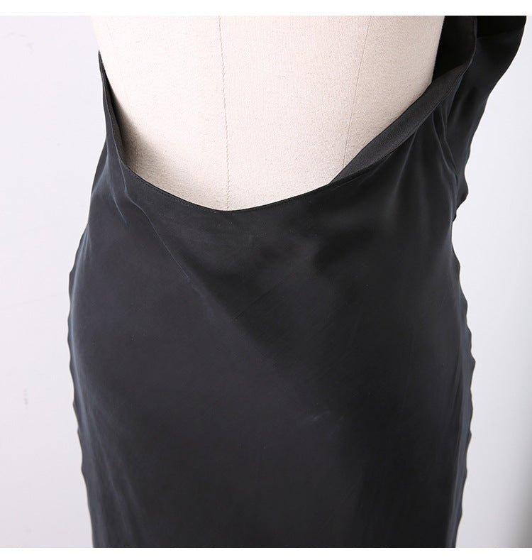 Halterneck backless dress