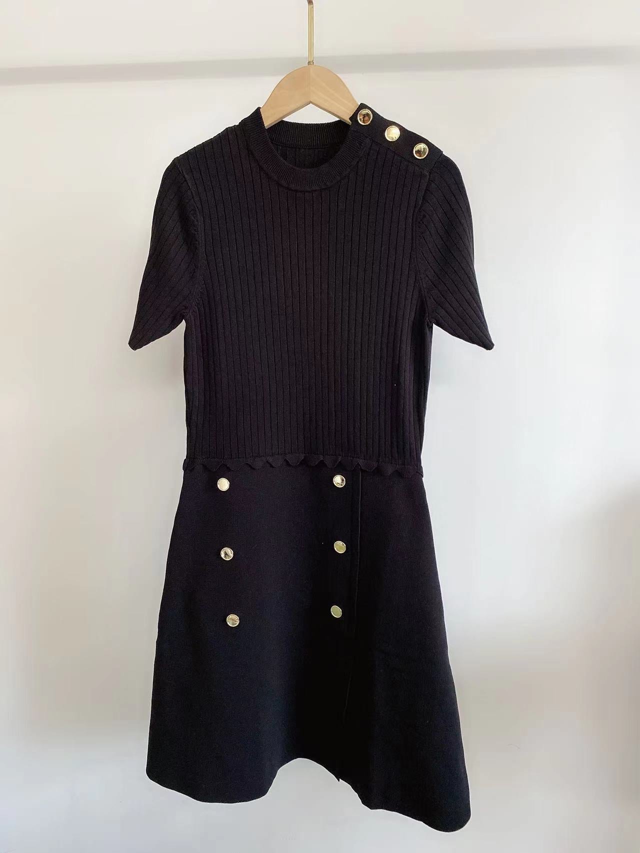 Metal Button Embellished Knitted Short Sleeve Dress