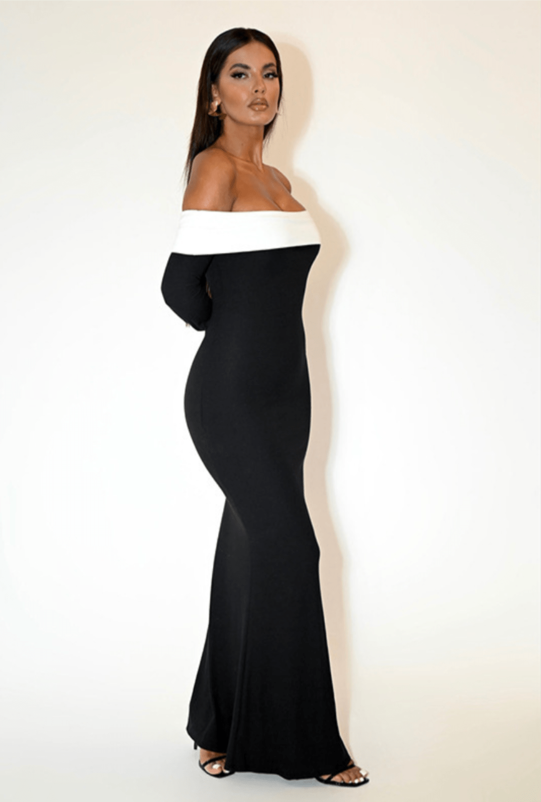 EMILION BLACK CLASSY OFF SHOULDER  MAXI DRESS - Black