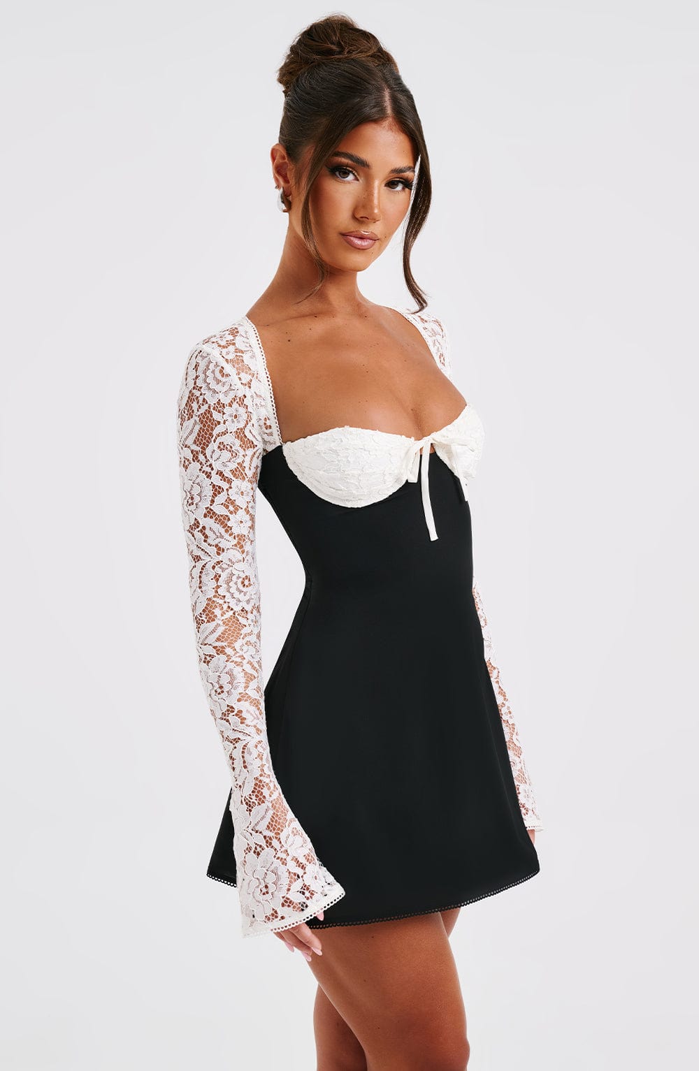 MADISON LONG  LACE SLEEVES BACK STRAPS MINI DRESS - BLACK & WHITE